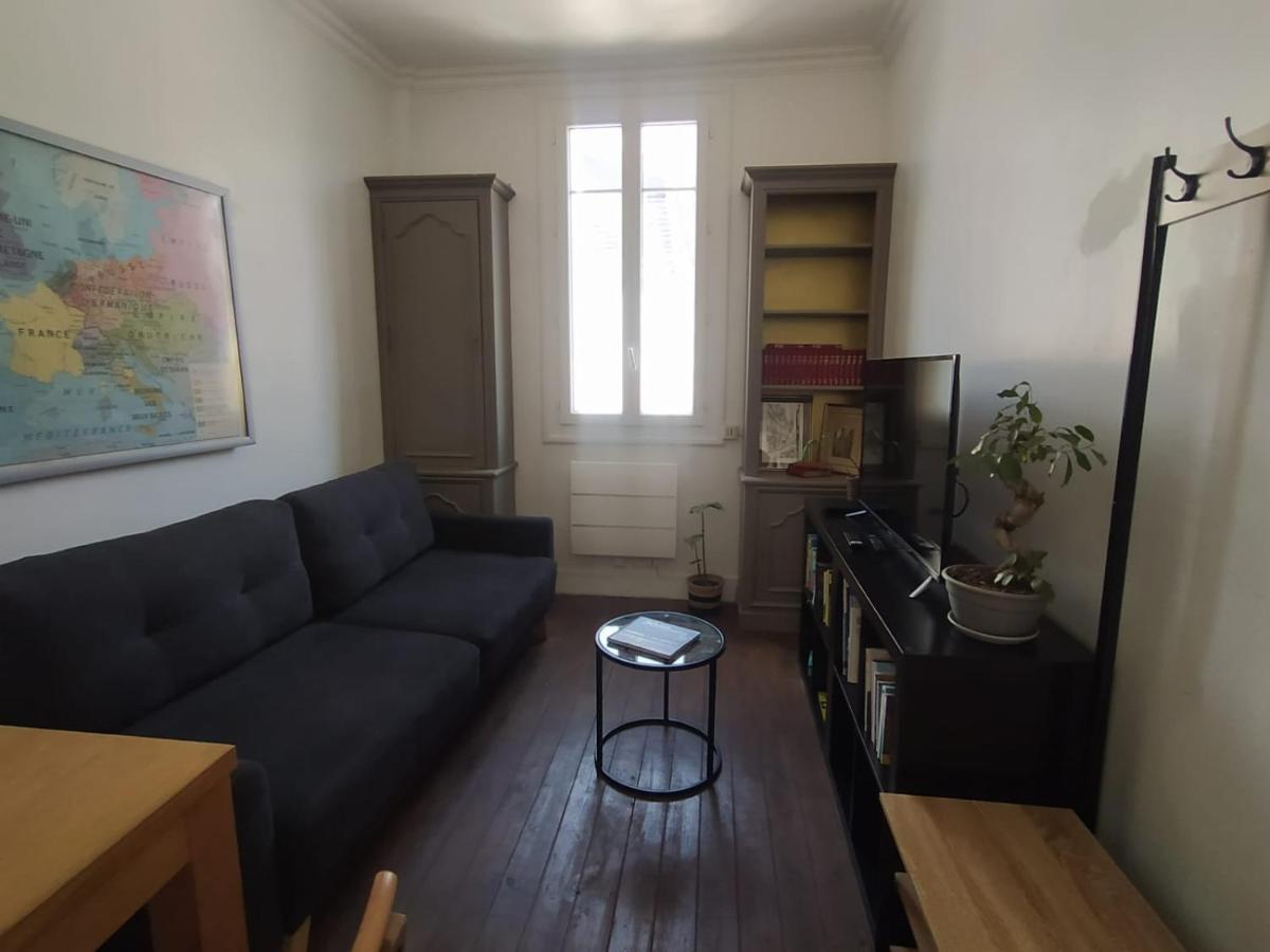 Le Nid Normand Avec Terrasse - Stationnement Facile Et Gratuit - 5 Min Seine Deville-les-Rouen Exterior foto